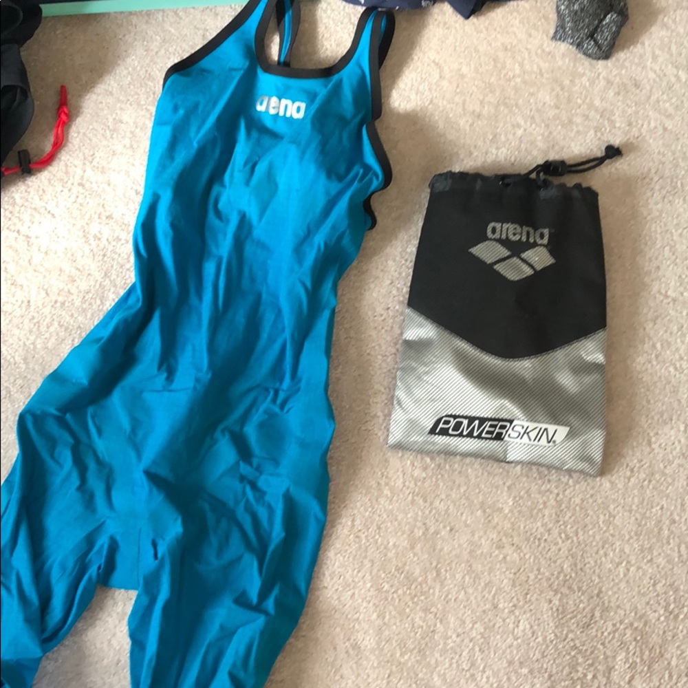 Arena powerskin size 26
